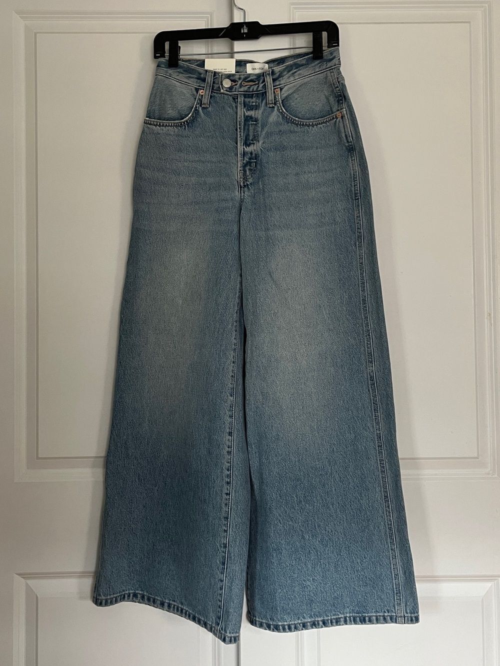 Oak + Fort Wide Leg Extra Baggy Denim Jeans Light Wash High Rise Size 25 NWT